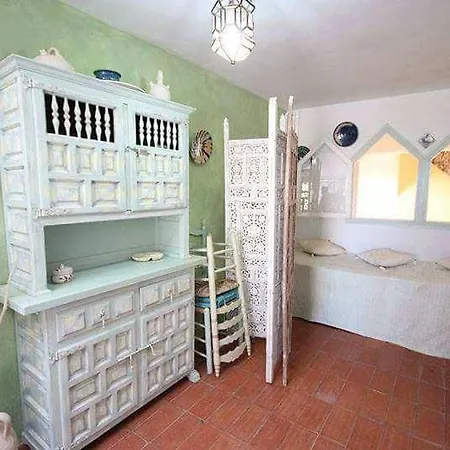 Semesterbostad Paradis *